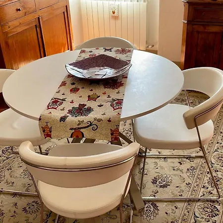 Διαμέρισμα Tina's House Κορτόνα