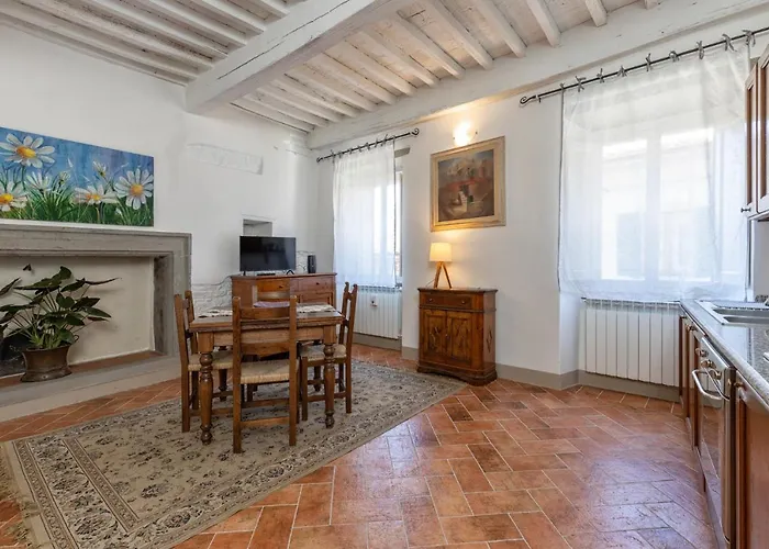 Apartment Tina's House Cortona