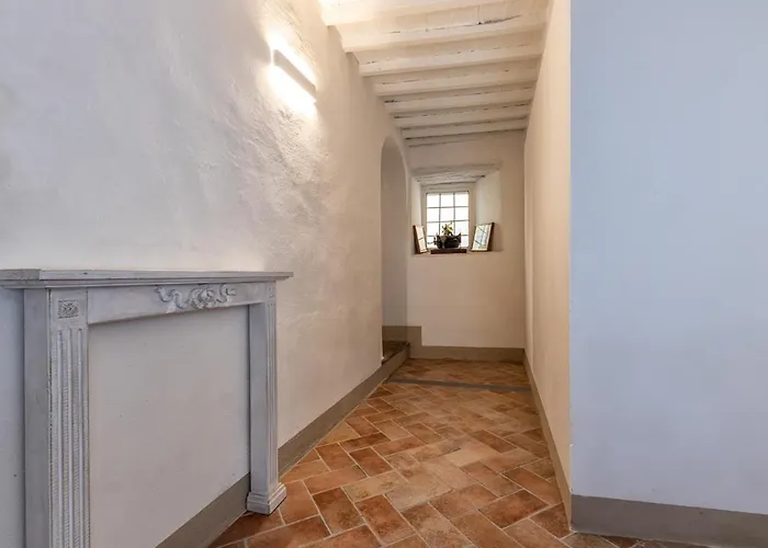 Apartment Tina's House *